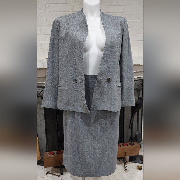 Vintage Mini Checkered Gray Blazer & Skirt Suit Set Classic Women's Size 18 - Picture 4 of 15